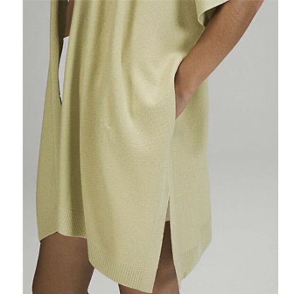 Lululemon Merino Wool Short Sleeve Wrap - Picture 5 of 6